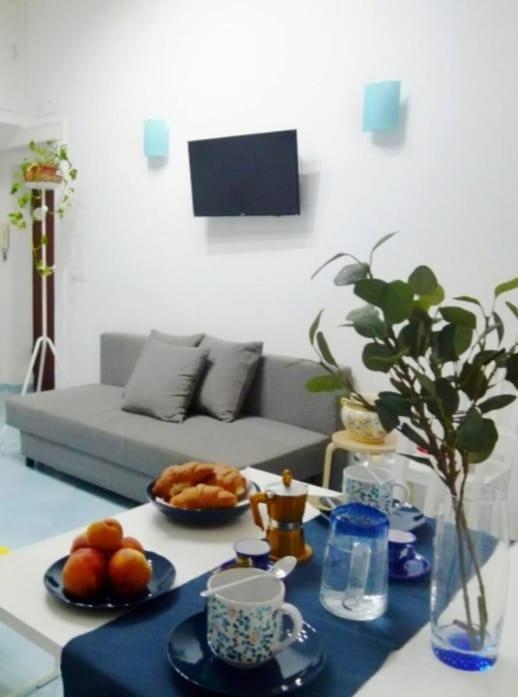 The Heart Of - Santa Lucia Appartement Naples
